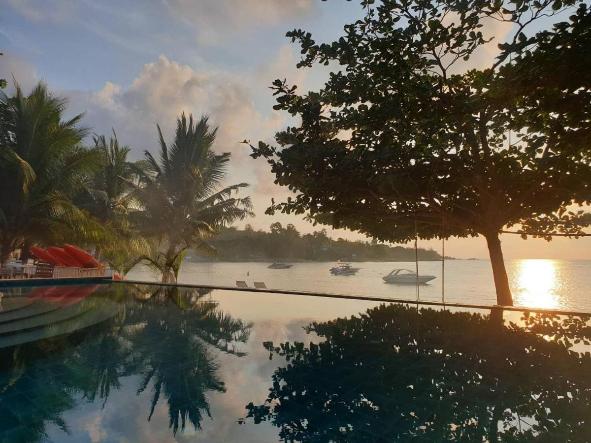 Baan Ampai Beach Hotel Hua Thanon  Exterior foto