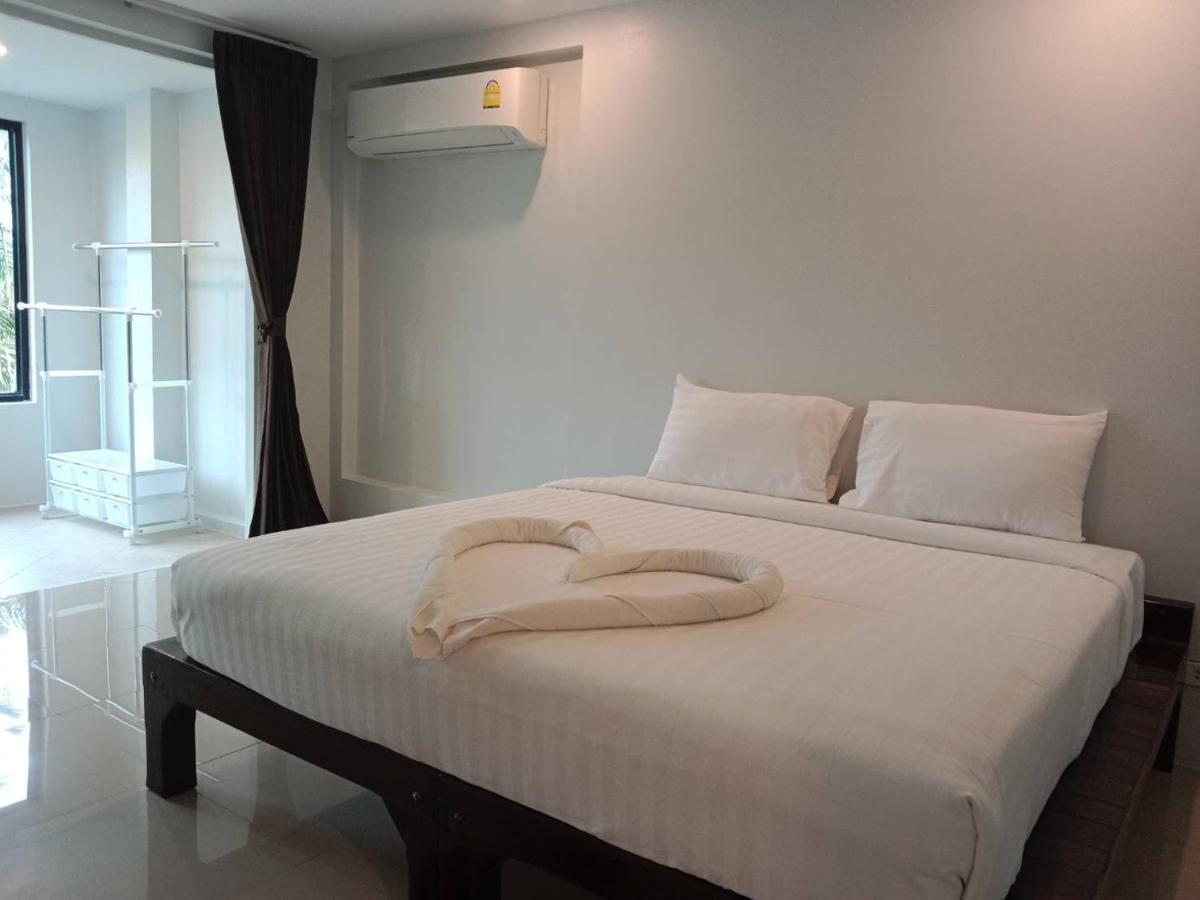 Baan Ampai Beach Hotel Hua Thanon  Exterior foto